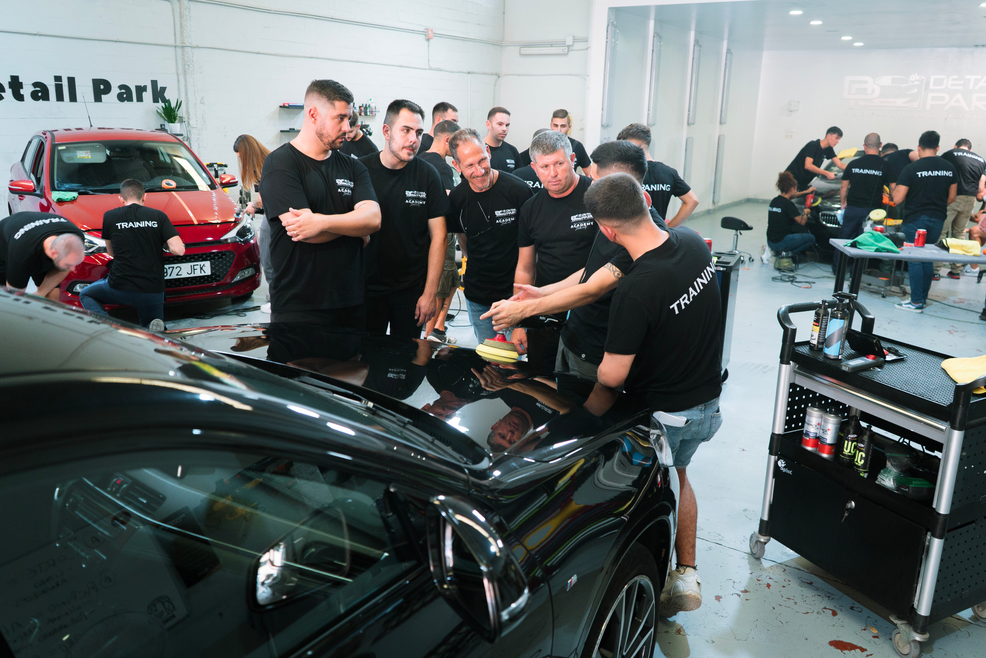 Cursos de Detailing 25 Prácticas de alumnos en el curso de detailing